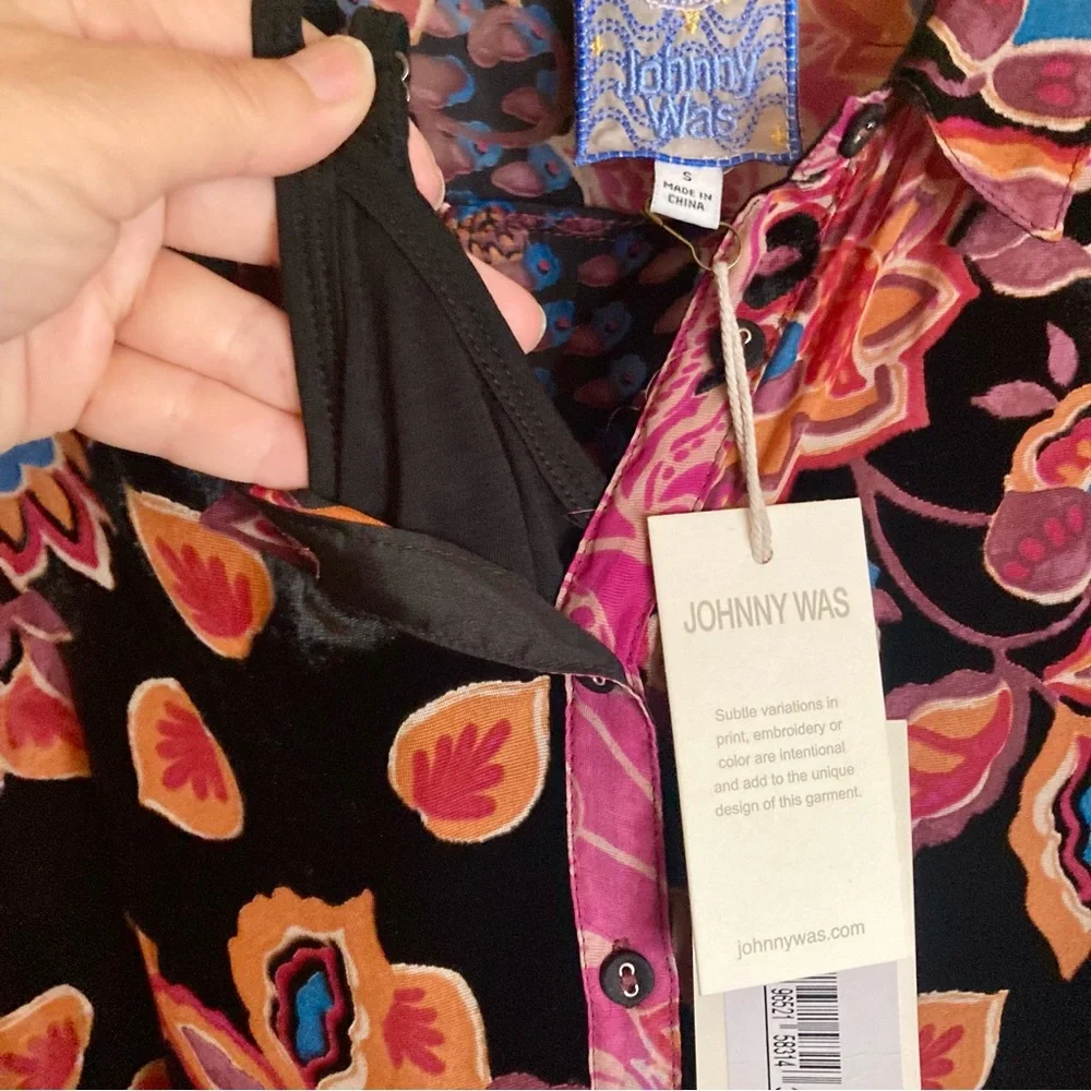 NEW Johnny Was Yrene Burnout Blouse Alvarado w/ Tank Top Velvet Silk Black Sz S - Picture 15 of 16